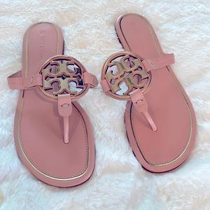 Excellent condition! Tory Burch Pink Moon/Gold Flats!